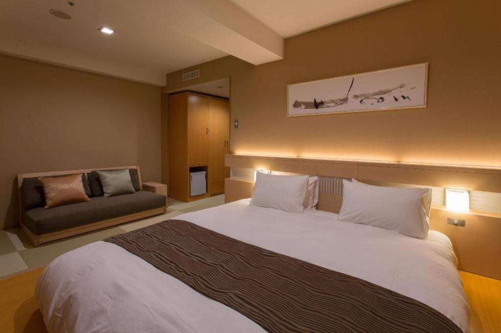 Spa Land Hotel Naito Fuefuki Экстерьер фото